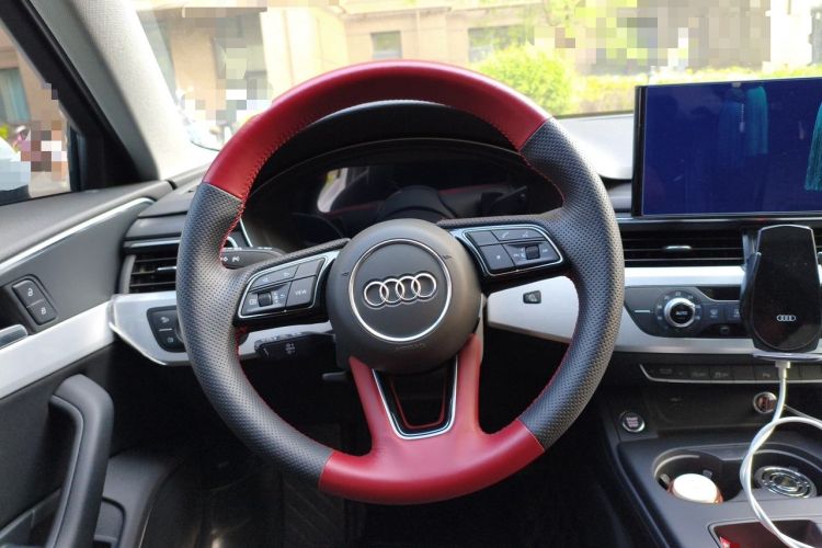 Used Audi A4L 2023 40 TFSI Fashion Dynamic Model Steering Wheel