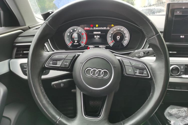Used Audi A4L 2023 40 TFSI Fashion Dynamic Model Steering Wheel