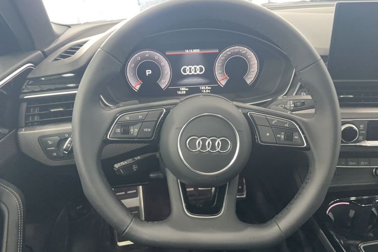 Used Audi A4L 2023 40 TFSI quattro Luxury Dynamic Edition Steering Wheel