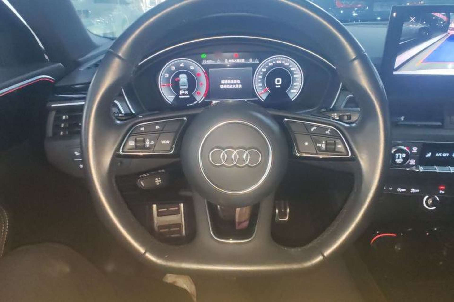 Used Audi A4L 2023 40 TFSI Luxury Dynamic Model Steering Wheel