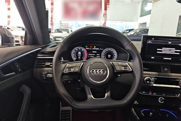 Used Audi A4L 2023 40 TFSI Luxury Dynamic Model Steering Wheel