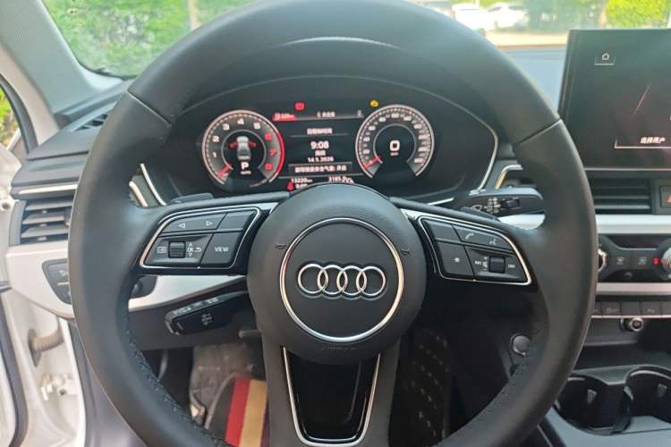 Used Audi A4L 2023 40 TFSI Fashion Dynamic Model Steering Wheel