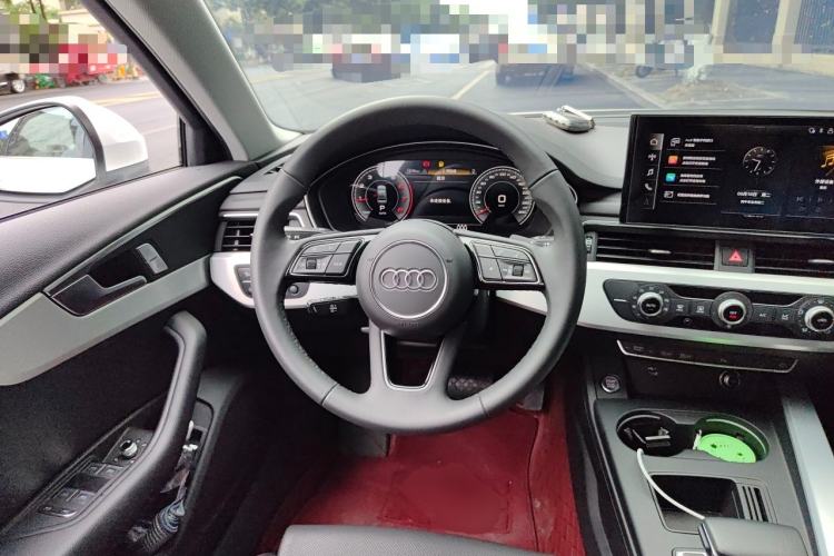 Used Audi A4L 2023 40 TFSI Fashion Dynamic Model Steering Wheel