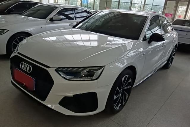 Used Audi A4L 2023 40 TFSI Luxury Dynamic Model