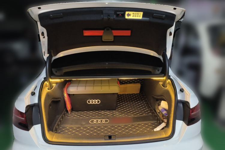 Used Audi A4L 2023 40 TFSI Fashion Dynamic Model Trunk