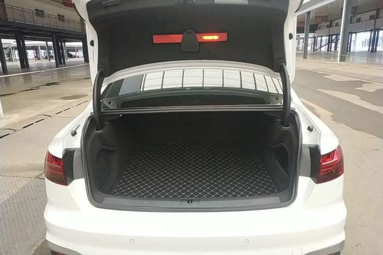 Used Audi A4L 2023 40 TFSI Fashion Dynamic Model Trunk