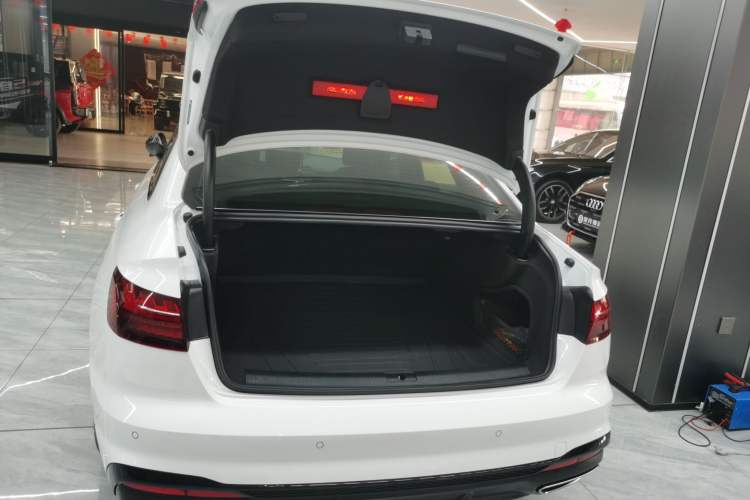 Used Audi A4L 2023 40 TFSI Luxury Dynamic Model Trunk