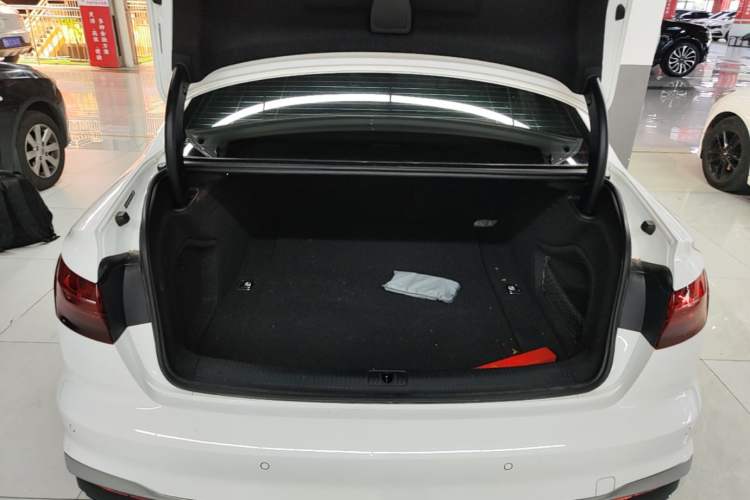 Used Audi A4L 2023 40 TFSI Fashion Dynamic Model Trunk