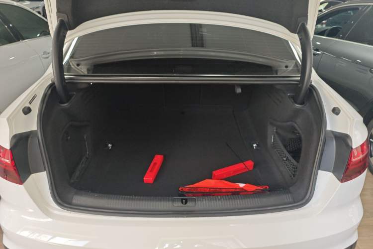 Used Audi A4L 2023 40 TFSI Luxury Dynamic Model Trunk