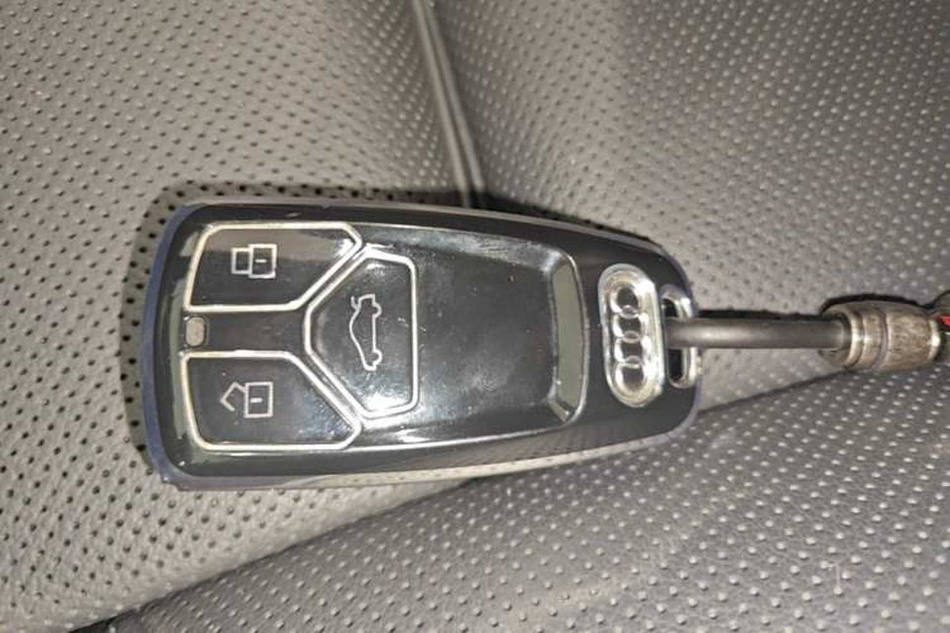 Used Audi A4L 2023 40 TFSI Bang & Olufsen Starry Night Edition Vehicle Key