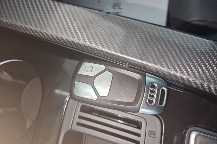Used Audi A4L 2023 40 TFSI quattro Luxury Dynamic Edition Vehicle Key