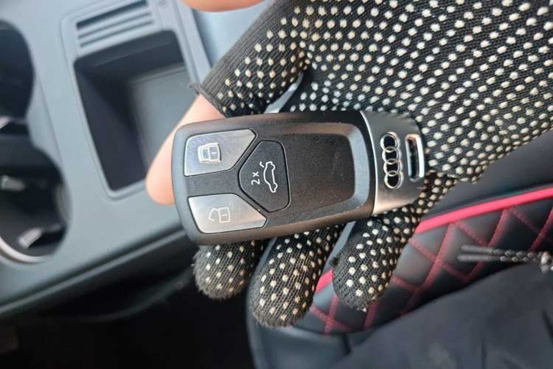 Used Audi A4L 2023 40 TFSI Fashion Dynamic Model Vehicle Key