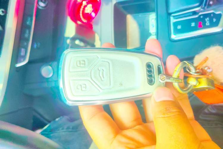 Used Audi A4L 2023 40 TFSI Fashion Dynamic Model Vehicle Key