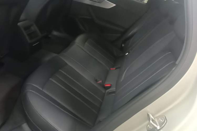 Used Audi A4L 2023 40 TFSI Fashion Dynamic Model Left Rear Seat