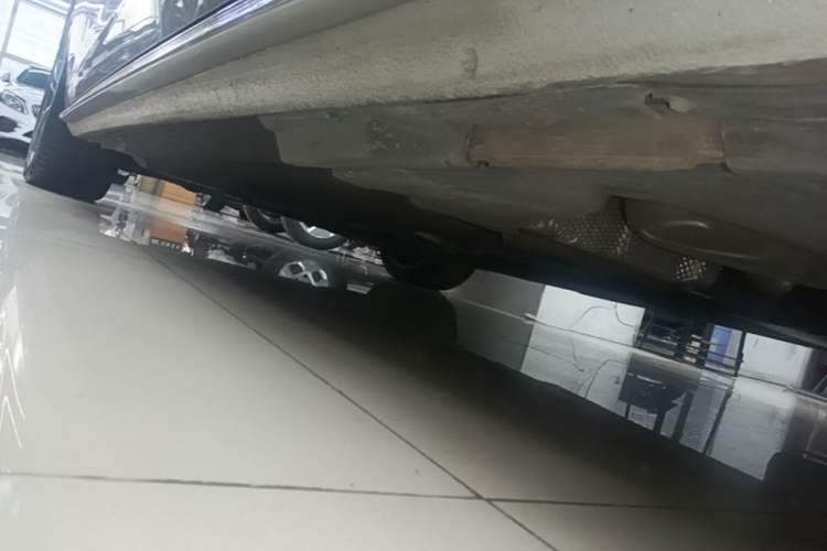 Used Audi A4L 2023 40 TFSI Fashion Dynamic Model Left Side Sill