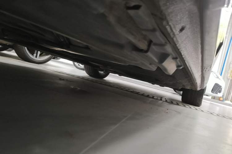 Used Audi A4L 2024 40 TFSI Fashion Dynamic Model Chassis Rear Right