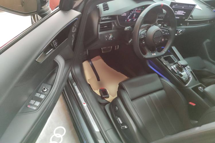 Used Audi A4L 2024 40 TFSI Luxury Dynamic Edition Driver Seat