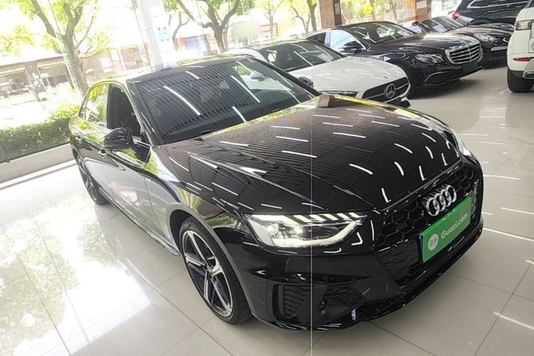 Used Audi A4L 2024 40 TFSI Luxury Dynamic Edition Front Right 45 Deg