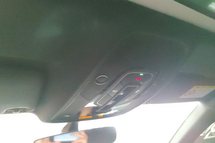 Used Audi A4L 2024 40 TFSI Luxury Dynamic Edition Headliner