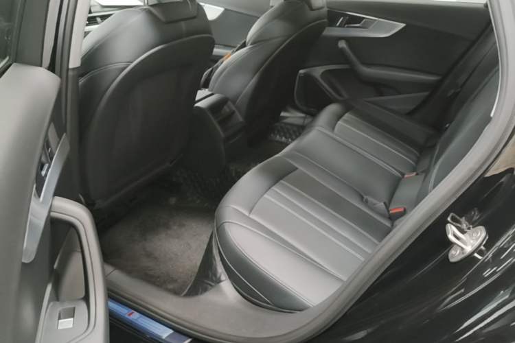 Used Audi A4L 2024 40 TFSI Fashion Dynamic Model Left Rear Seat