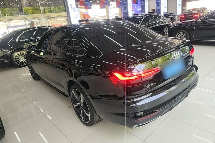 Used Audi A4L 2024 40 TFSI Luxury Dynamic Edition Rear Left 45 Deg