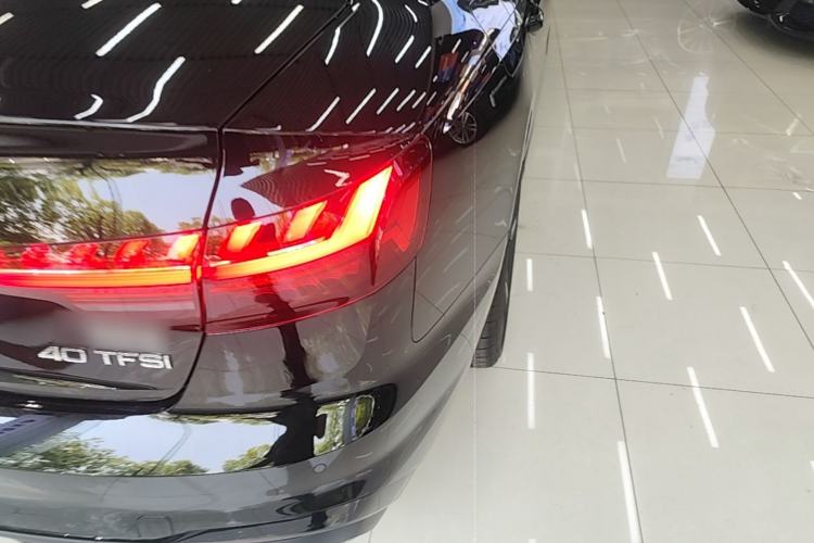 Used Audi A4L 2024 40 TFSI Luxury Dynamic Edition Right Rear Taillight