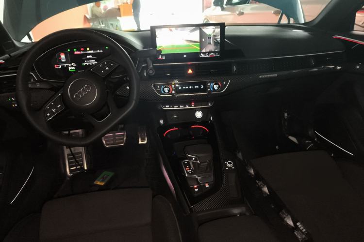 Used Audi A4L 2024 45 TFSI quattro Prestige Dynamic Edition Center Console
