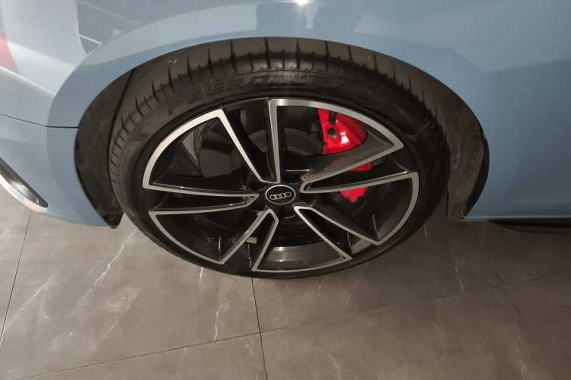 Used Audi A4L 2024 45 TFSI quattro Prestige Dynamic Edition Left Front Wheel Hub