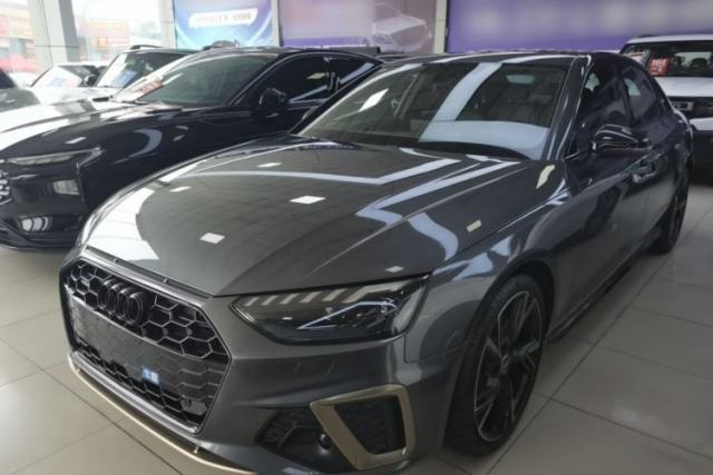 Used Audi A4L 2024 40 TFSI quattro RS Performance Package