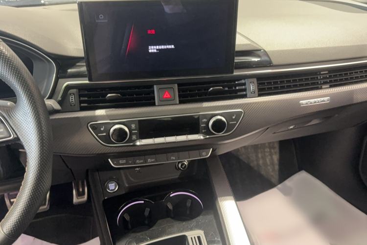 Used Audi A4L 2024 40 TFSI quattro RS Performance Package Audio And AC Panel