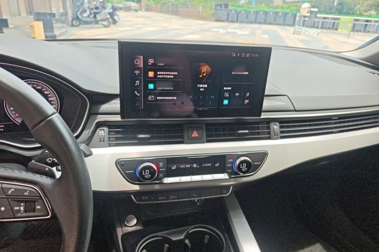 Used Audi A4L 2024 40 TFSI Fashion Dynamic Model Audio And AC Panel
