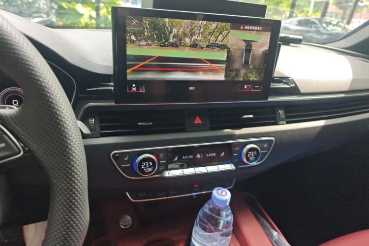 Used Audi A4L 2024 40 TFSI Luxury Dynamic Edition (Starry Night Version) Audio And AC Panel
