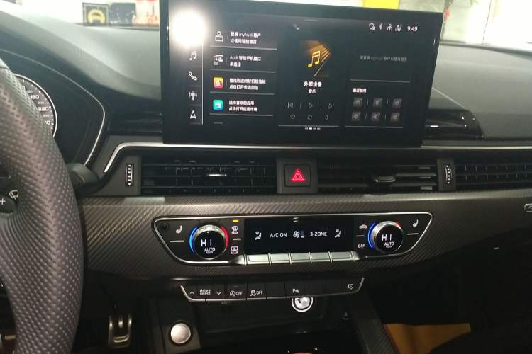 Used Audi A4L 2024 40 TFSI quattro RS Performance Package Audio And AC Panel