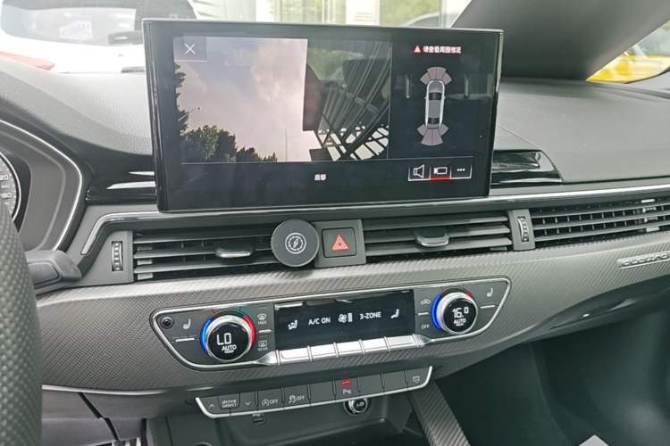 Used Audi A4L 2024 40 TFSI quattro RS Performance Package Audio And AC Panel