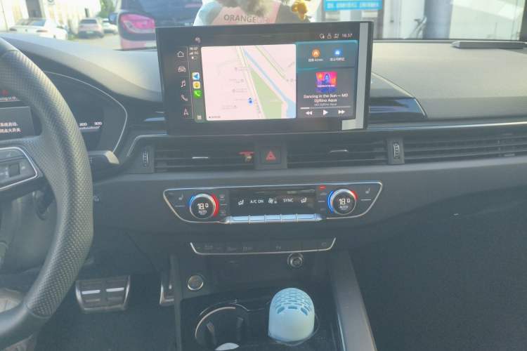 Used Audi A4L 2024 40 TFSI Luxury Dynamic Edition Audio And AC Panel