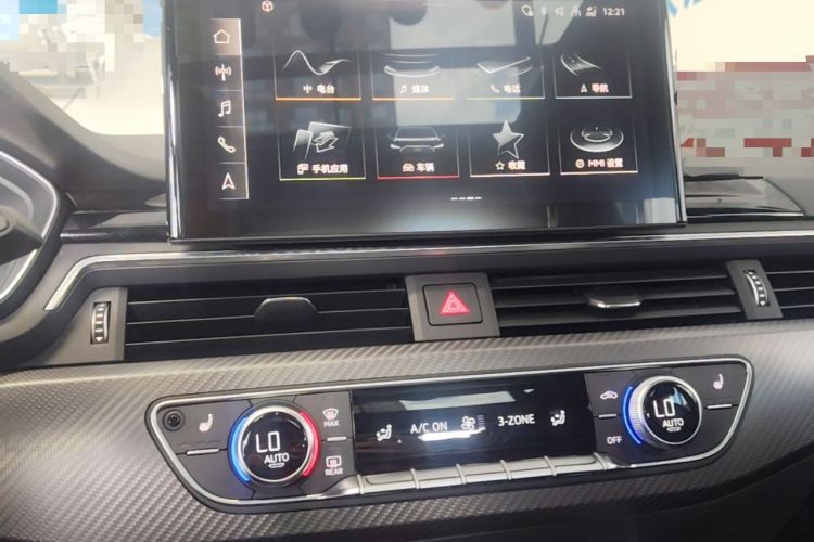 Used Audi A4L 2024 40 TFSI quattro RS Performance Package Audio And AC Panel