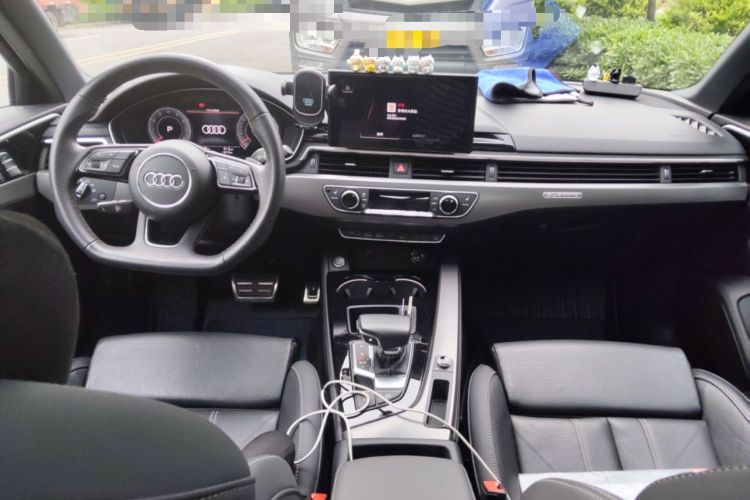 Used Audi A4L 2024 40 TFSI quattro RS Performance Package Center Console