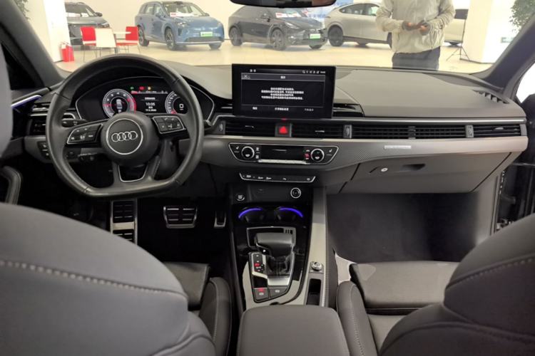 Used Audi A4L 2024 40 TFSI quattro RS Performance Package Center Console