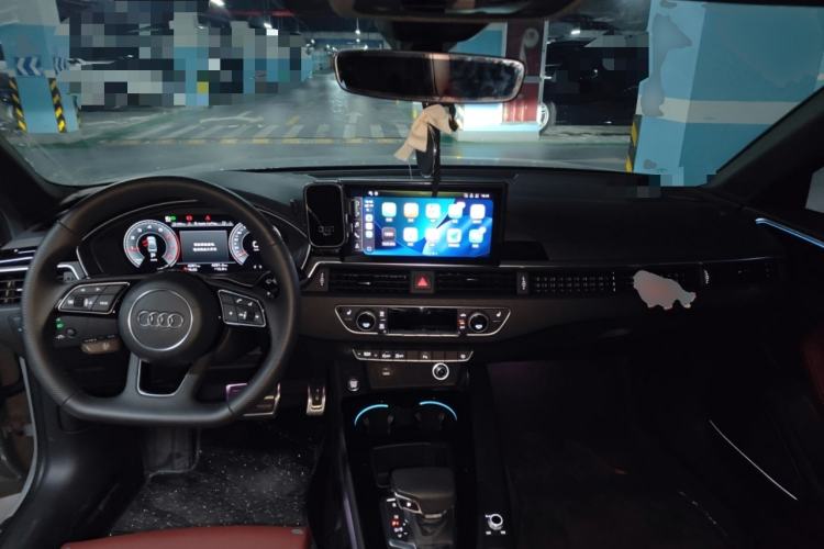 Used Audi A4L 2024 40 TFSI Luxury Dynamic Edition (Starry Night Version) Center Console