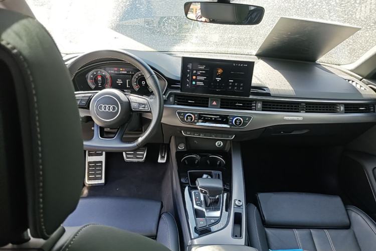 Used Audi A4L 2024 40 TFSI quattro RS Performance Package Center Console
