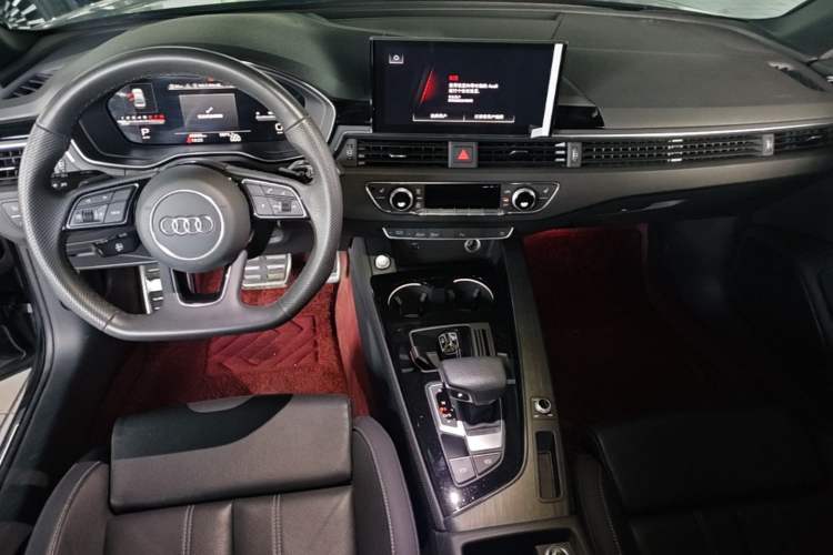 Used Audi A4L 2024 40 TFSI Luxury Dynamic Edition Center Console