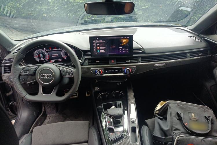 Used Audi A4L 2024 45 TFSI quattro Prestige Dynamic Edition Center Console