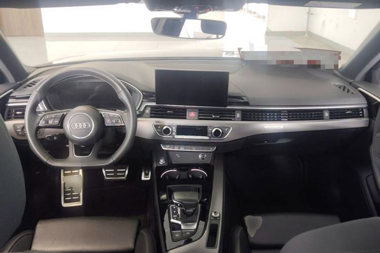 Used Audi A4L 2024 40 TFSI quattro RS Performance Package Center Console
