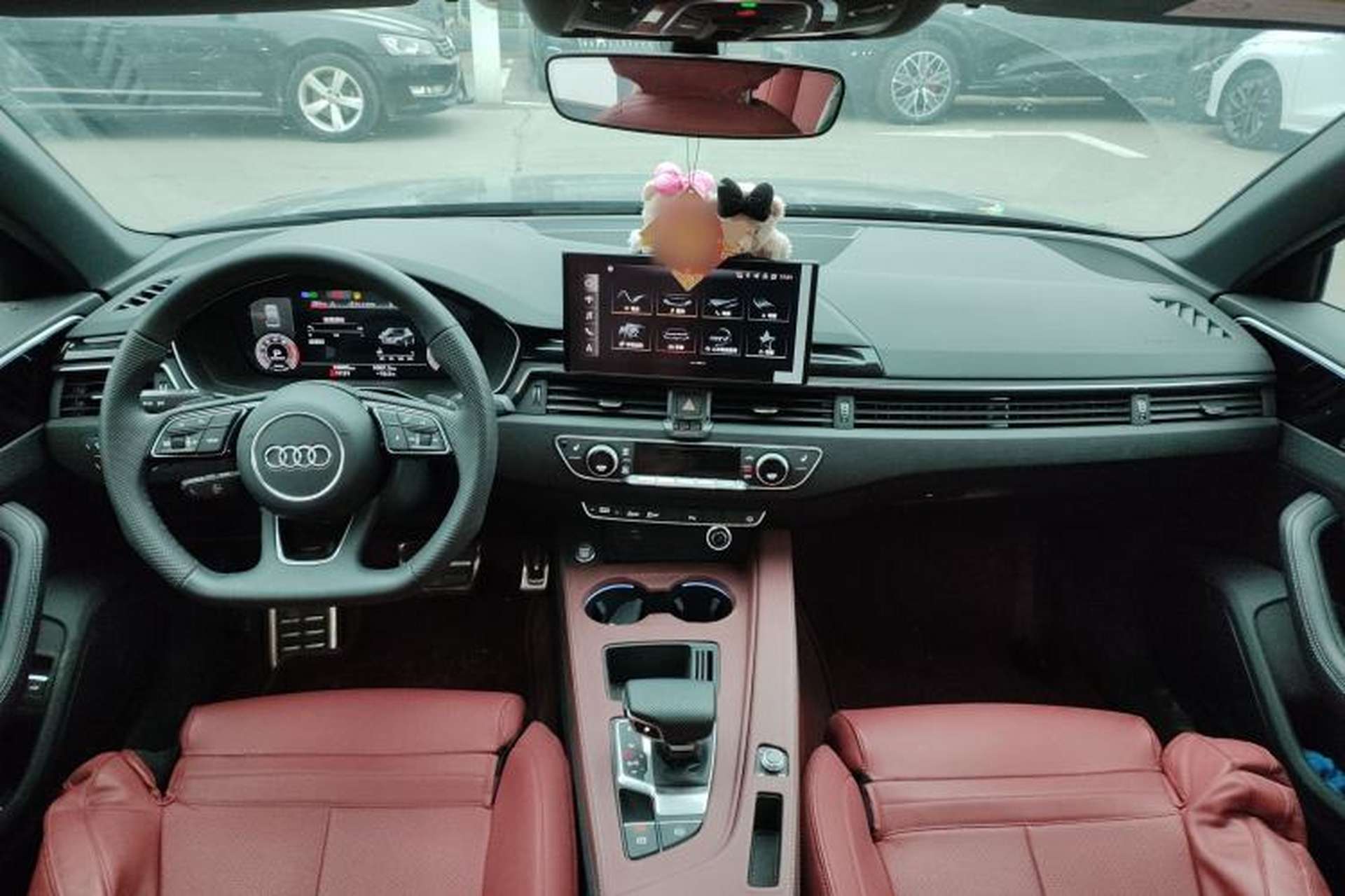 Used Audi A4L 2024 40 TFSI Luxury Dynamic Edition Center Console