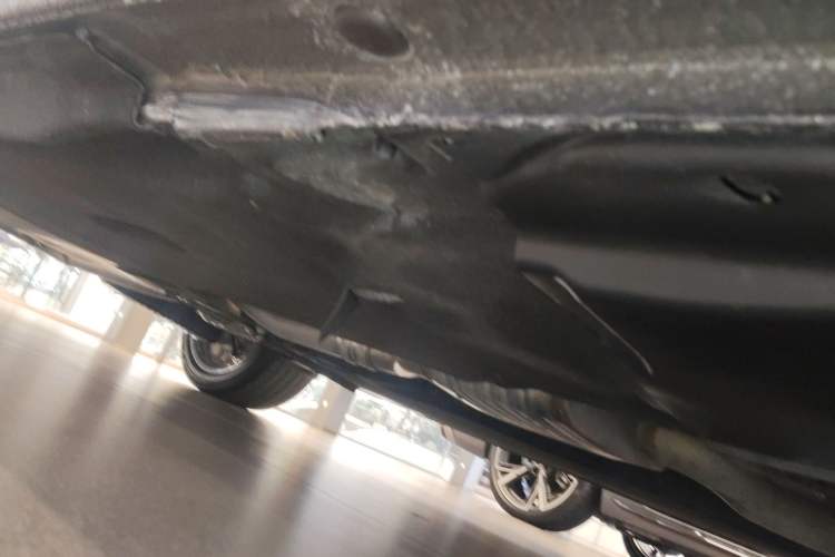 Used Audi A4L 2024 40 TFSI Fashion Dynamic Model Chassis Front Right