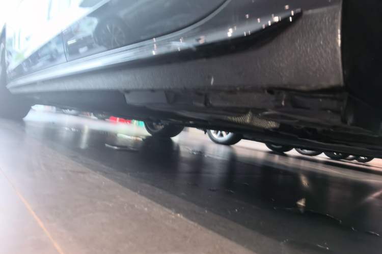 Used Audi A4L 2024 40 TFSI Luxury Dynamic Edition Chassis Rear Left