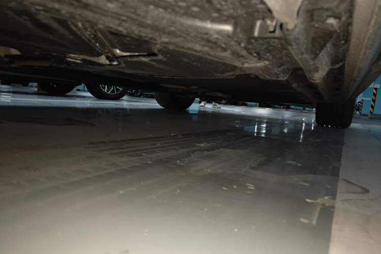 Used Audi A4L 2024 40 TFSI Luxury Dynamic Edition (Starry Night Version) Chassis Rear Right