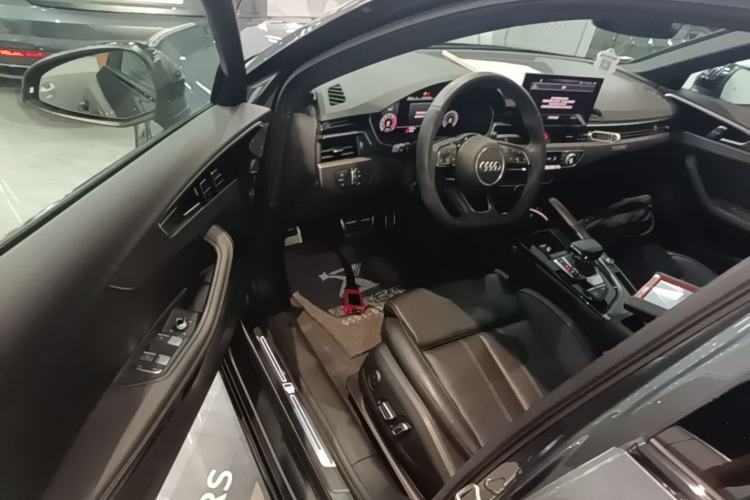 Used Audi A4L 2024 40 TFSI quattro RS Performance Package Driver Seat