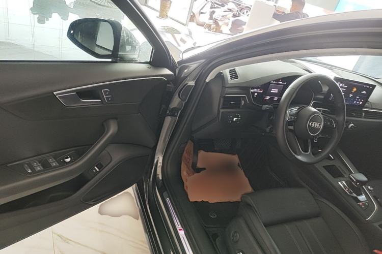 Used Audi A4L 2024 40 TFSI Fashion Dynamic Model Driver Seat
