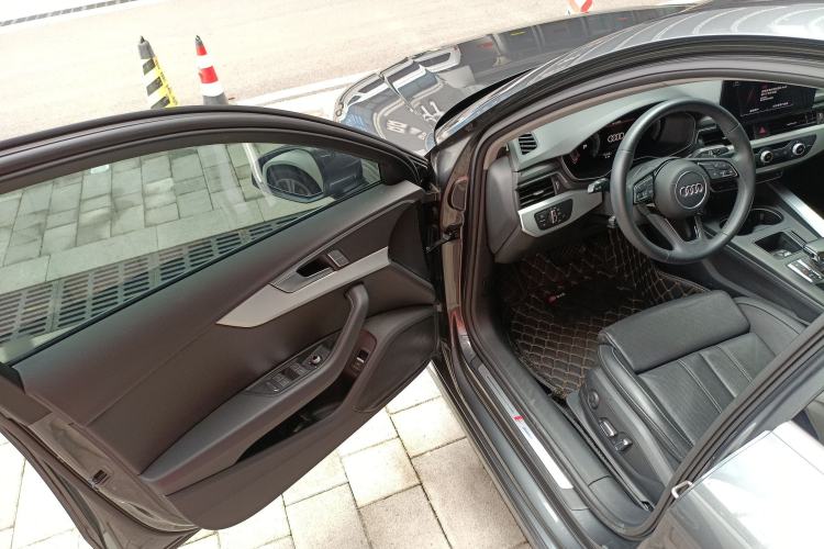 Used Audi A4L 2024 40 TFSI Fashion Dynamic Model Driver Seat